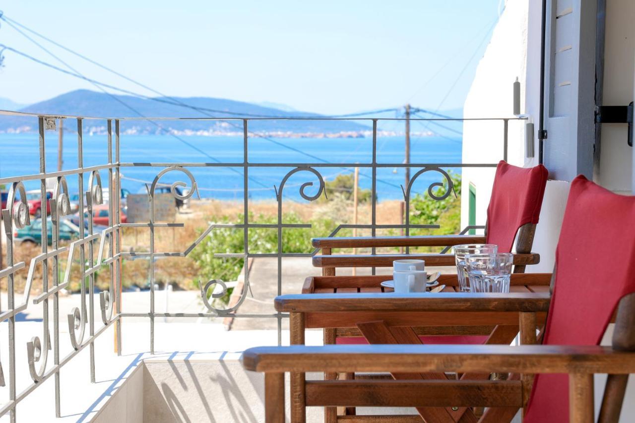 Axs First Floor Apartment Aegina Town Eksteriør bilde