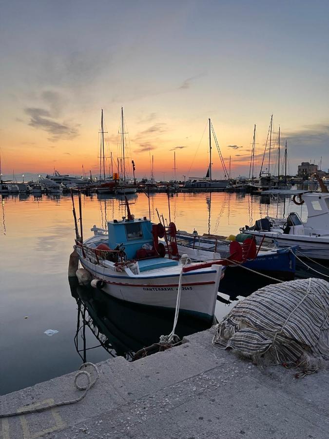 Axs First Floor Apartment Aegina Town Eksteriør bilde
